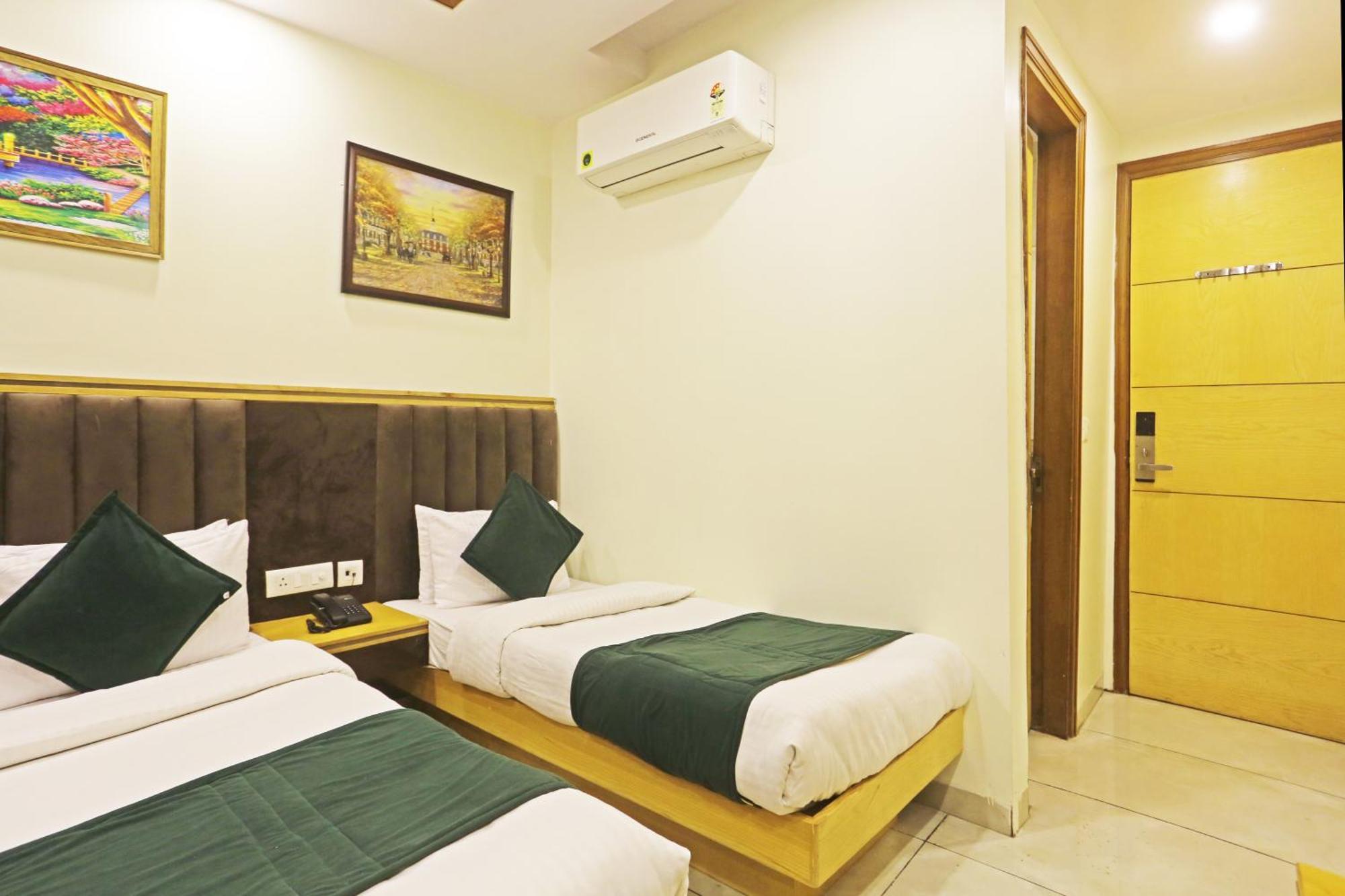 Hotel Aman Imperial Just A Minute Away From New Delhi Railway Station And Connaught Place Eksteriør bilde