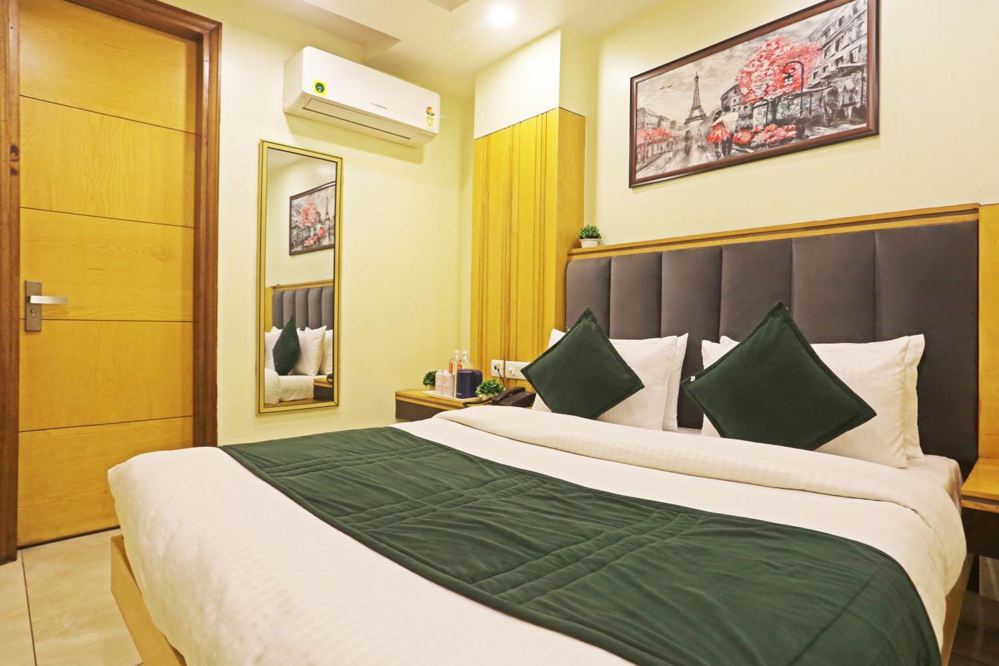 Hotel Aman Imperial Just A Minute Away From New Delhi Railway Station And Connaught Place Eksteriør bilde